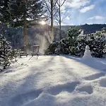 Cozy House In A Panoramic Location 度假居