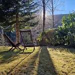 Cozy House In A Panoramic Location 度假居