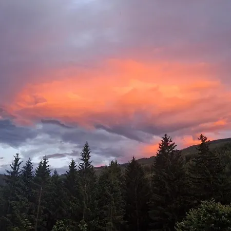 Cozy House In A Panoramic Location Vakantiehuis